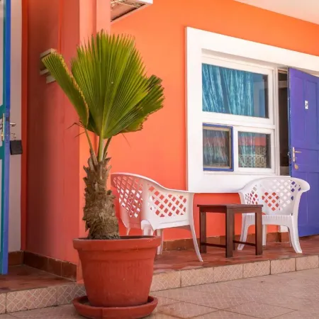 La Madrague-Surf Beach Sea