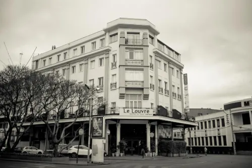 Le Louvre Hotel & Spa