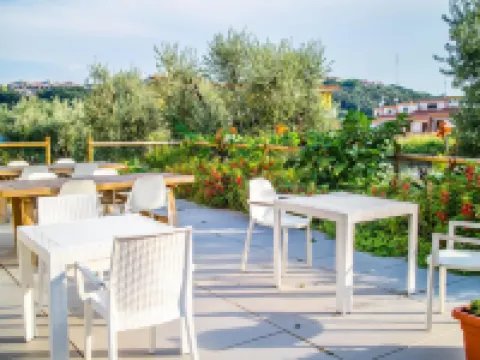 Il Gallo Con Gli Stivali Hotels in Termoli