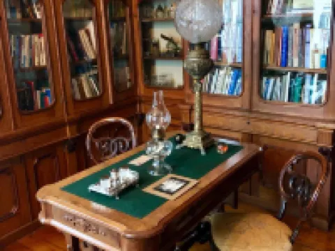 Oakcliff Bed and Breakfast Hotels in Halfmoon