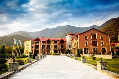 El Resort Hotel Hotels near Qax. Ləkit. Mamır şəlaləsi