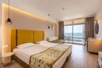 Grifid Encanto Beach Hotel - Medispa, Ultra All Inclusive & Private Beach