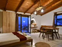 Iraklis Apartments Hotels in Stalida