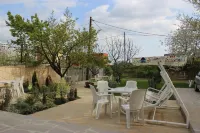 Liel Hotels in Saguramo