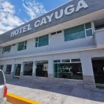 โรงแรมคายูกา โรงแรมใน