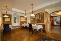 Der Thaller - Wirtshaus - Restaurant - Hotel Hotels in Weiz