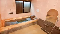 Kamegawa Onsen Hatago Yuyu Hotels in Kitsuki