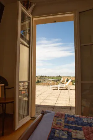 Logis Hotels - le Relais des Deux vallées - Hôtel et Restaurant Отели в г. Монклар-де-Керси