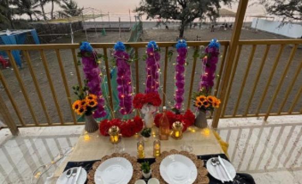 Sea Royal Beach Cafe