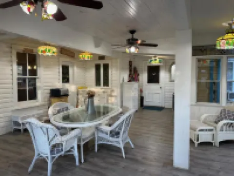 Inn on Fox Meadow - Spacious Victorian Inn Hotels in Gaithersburg