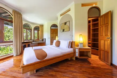 Cove Urbanest Inn Hotel in zona Villa Alex