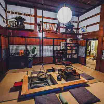 AKIYATO 佐渡　貸切　河崎浪漫館　築１２０年囲炉裏体験　　プライベートサウナ&檜風呂付き Rooms