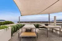 Beachfront on Waiheke