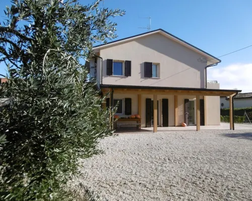 Pleasant tent with swimming pool Hotels in Fermo