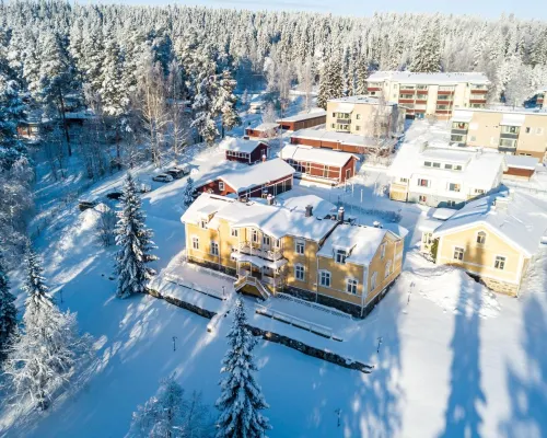 Karolineburg Manor House Hotel Hotels in Kajana