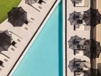 Nimfi Hotel, Skiathos - Infinity Pools