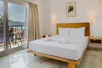 Blue Bay Hotel