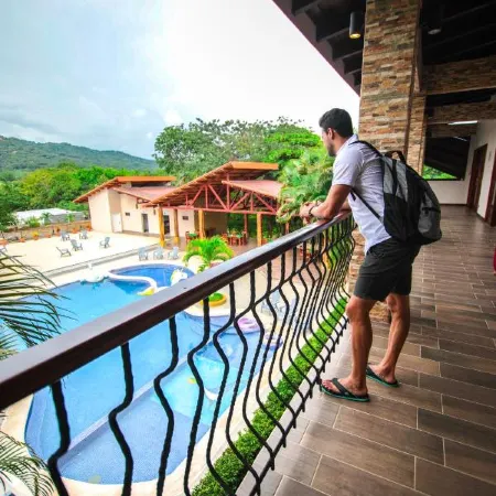 Hotel Amira