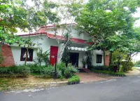 Nui Thom Ecolodge