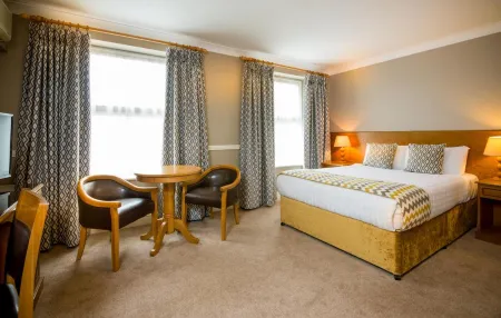 Tralee Benners Hotel Отели в г. Трали