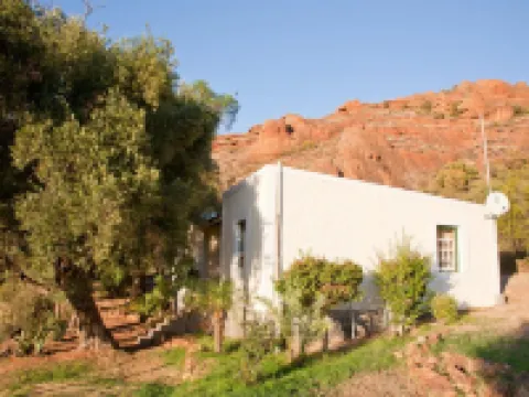 Red Stone Hills Hotels in Ladismith