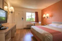 Motel 6 Las Vegas, NV - Boulder Hwy Hotels in Boulder Strip