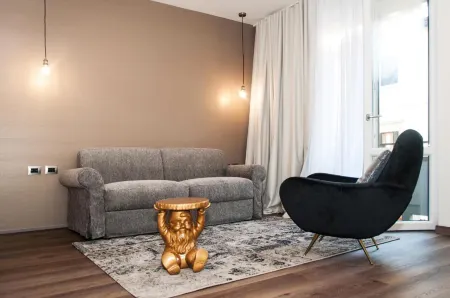 Homy Bnb Отели рядом с достопримечательностью «Piazza della Vittoria»