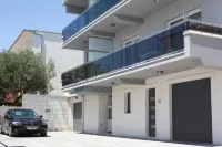 Apartments the Seasons Residence Hotels in Duće