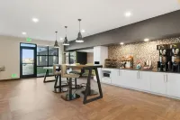 Extended Stay America Premier Suites - Savannah - Pooler