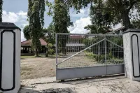 Rumah Pahoman Syariah Mitra RedDoorz Các khách sạn ở Pahoman