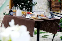 Casale le Orme Hotels in Todi
