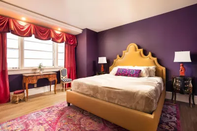The Edward Buffalo Hotel dekat Hibbett Sports