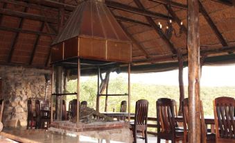 Inkwenkwezi Private Game Reserve