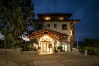 EMAR - HOTEL & SPA Hotels in 