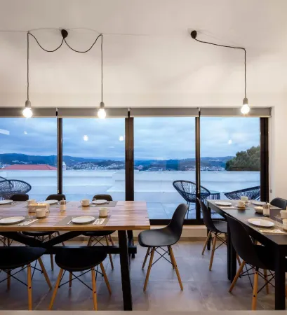 Penedo da Saudade Suites & Hostel Отели рядом с достопримечательностью «Коимбрский университет»