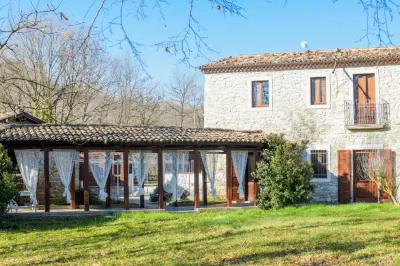 Casale Cipriani Hotel a 