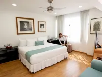 Suites Coben 디에고 리베라 하우스 주변 호텔