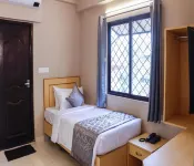 Hotel Vinayaga Tiruppur فنادق في Thirumurugan Poondi