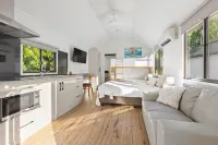 Tasman Holiday Parks - Airlie Beach Hotels in Jubilee Pocket