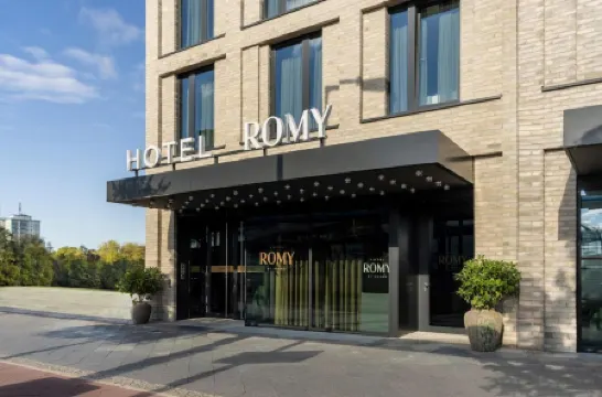 Hotel Romy by Amano Отели рядом с достопримечательностью «Бранденбургские ворота»