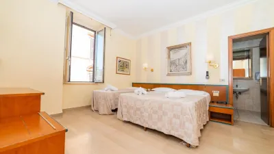 Hotel Center 3 فنادق في 