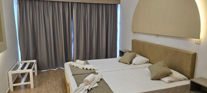 Penelope Beach Hotel Apts Hotel di Pernera
