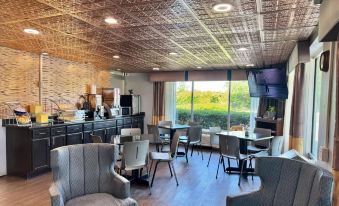 Days Inn by Wyndham Seneca / Clemson Area