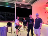 Bunkhouse Koh Phangan co., LTD - Quầy bar