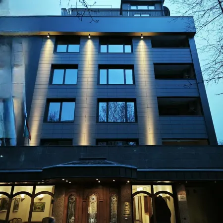 Geneva Hotel