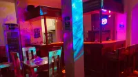 Attic Hotel - 酒吧