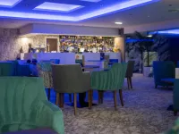 Marian Resort and Spa - bar