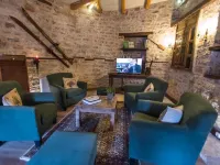 Epoches Hotels in Karpenisi