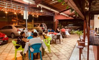 Hotel Cabinas Jacomar