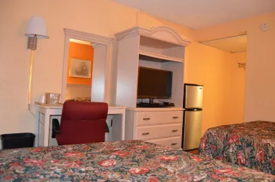 Travelers Inn Hotels in Monroe